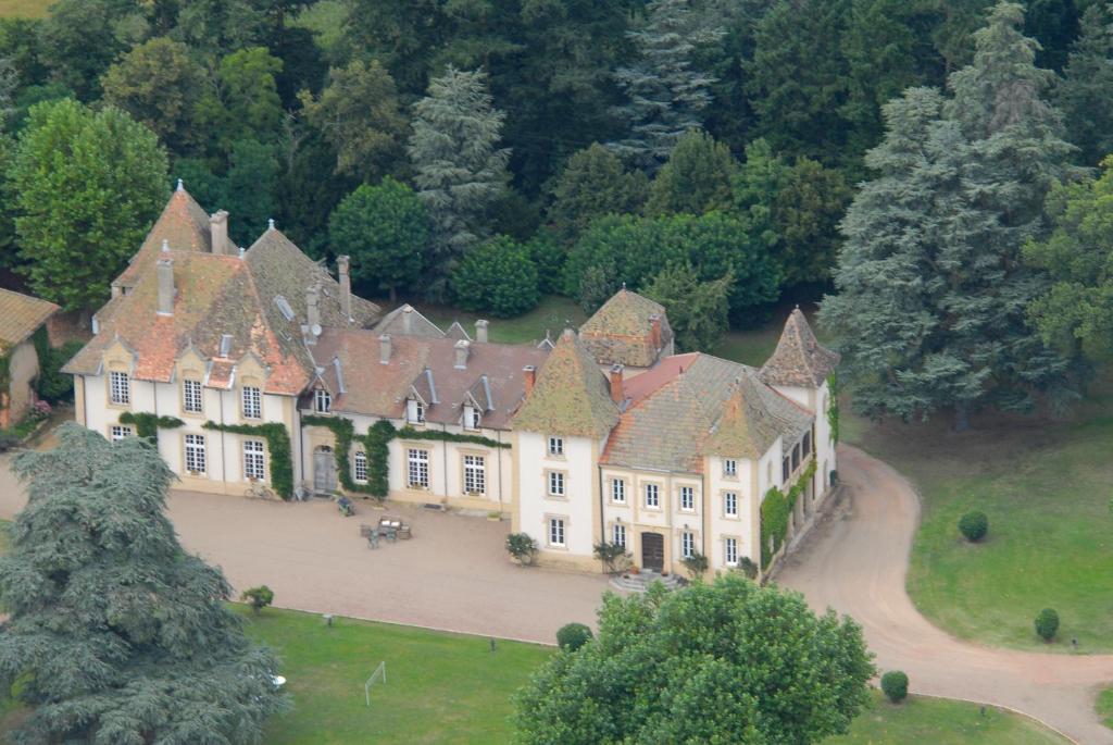 Bed and Breakfast Domaine Des Grands Cedres Cordelle Zewnętrze zdjęcie