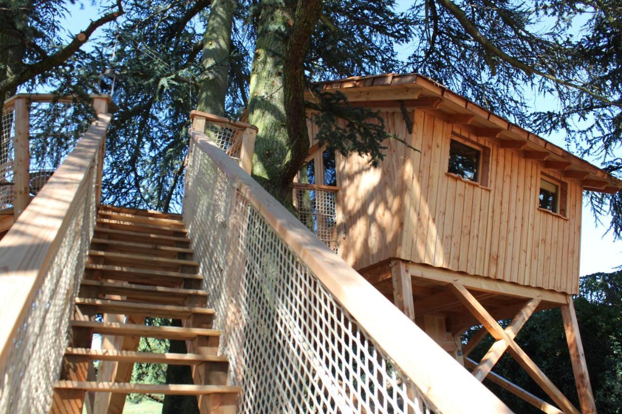 Bed and Breakfast Domaine Des Grands Cedres Cordelle Pokój zdjęcie